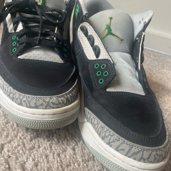 Jordans Air 3 Retro - Picture 4 of 6